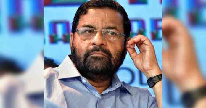 ‘ലൗ ജിഹാദും ശബരിമലയും കേരളത്തില് വിലപ്പോകില്ല, ബി.ജെ.പിയും കോൺഗ്രെസും പരത്തുന്നത് വർഗീയത’ ; കടകംപള്ളി സുരേന്ദ്രന്-media-1