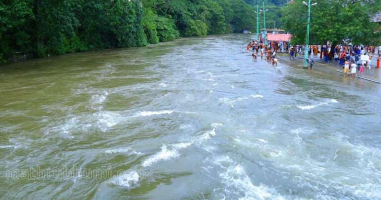 ശബരിമല നട ഇന്നു തുറക്കും, പമ്പാ സ്നാനം നിരോധിച്ചു