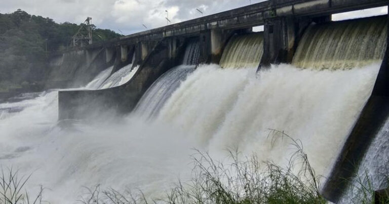 ജലനിരപ്പ് ഉയരുന്നു; പെരിങ്ങല്‍ക്കുത്ത് ഡാമില്‍ ബ്ലൂ അലേര്‍ട്ട്