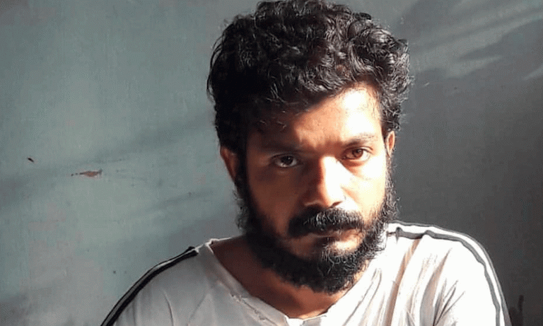 വാഹനാപകടം: ശ്രീനാഥ് ഭാസിയുടെ ഡ്രൈവിങ് ലൈസൻസ് സസ്പെൻഡ് ചെയ്തു