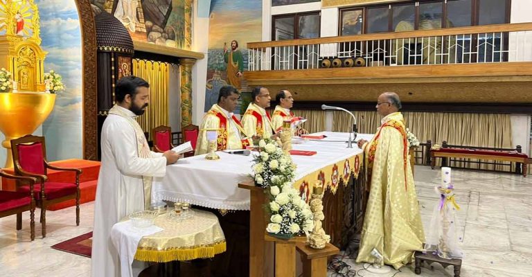 എറണാകുളം സെന്റ് മേരീസ് ബസലിക്ക പള്ളി ക്രിസ്തുമസിന് തുറക്കില്ല