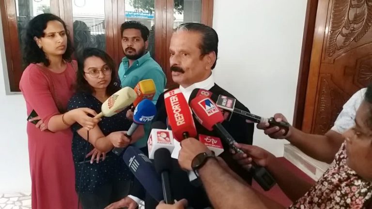 മധു വധക്കേസ്: പിന്നിൽ വൻ സാമ്പത്തിക ഇടപാട് നടന്നു: രാജി വച്ച സ്പെഷല്‍ പ്രോസിക്യൂട്ടര്‍