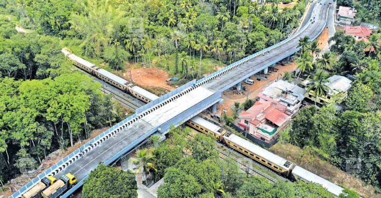 കാരിത്താസ് റെയിൽവേ മേൽപ്പാലം ഇന്ന് നാടിനു സമർപ്പിക്കും