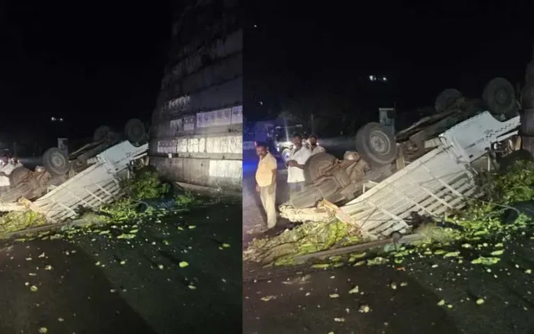 താമരശ്ശേരി ചുരത്തിൽ അപകടം; വാഴക്കുലകളുമായെത്തിയ പിക്കപ്പ് വാൻ നാലാം വളവിൽ നിന്ന് താഴേക്ക് പതിച്ചു