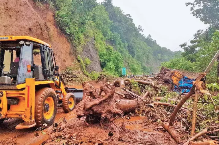 ഷിരൂരിൽ ഒരു മൃതദേഹം കണ്ടെത്തി, കിട്ടിയത് 12 കി.മീ അകലെനിന്ന്