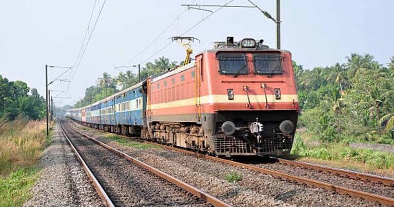 യാത്രക്കാരുടെ ശ്രദ്ധയ്ക്ക്; ട്രെയിൻ ടിക്കറ്റ് ബുക്കിംഗ് നിയമത്തിൽ മാറ്റം, മാറ്റങ്ങള്‍ ഉങ്ങനെ