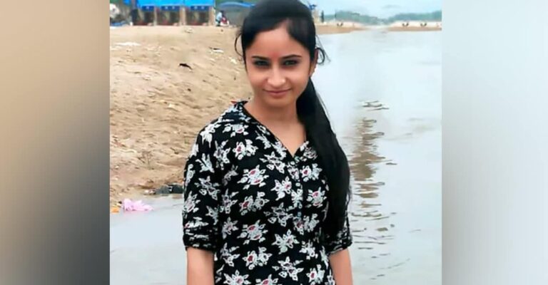 ‘ഫോട്ടോ കിട്ടിയില്ലെങ്കിൽ എന്ത് സംഭവിക്കുമെന്ന് നോക്കൂ’ കാമുകനോട് ക്ഷമാപണം നടത്തി 27കാരിയുടെ ആത്മഹത്യ; ദുരൂഹത