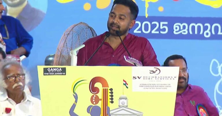 കസേര പിടിച്ചിടാൻ പോലും കലോത്സവ വേദികളിൽ കയറിയിട്ടില്ല, തൃശൂര്‍ ടീമിന് ‘സര്‍പ്രൈസ്’ പ്രഖ്യാപനവുമായി ആസിഫ് അലി