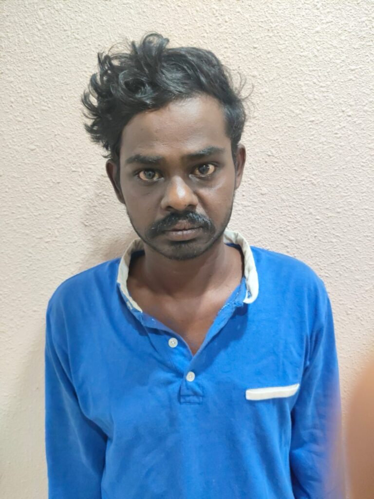 മദ്യലഹരിയിൽ അച്ഛൻ മകൻറെ കൈ തല്ലിയൊടിച്ചു; ക്രൂരത ഇൻസ്ട്രുമെന്റ് ബോക്‌സും പുസ്തകവും കളഞ്ഞതിന്