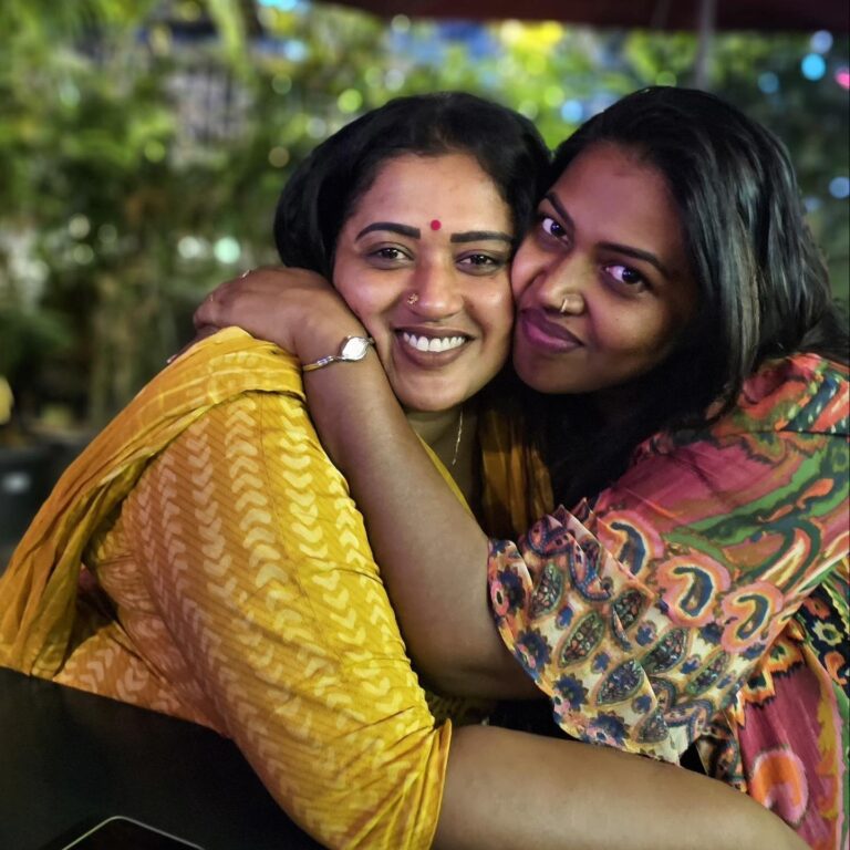 ലെസ്ബിയൻസ് ആണോയെന്നാണ് പലർക്കും സംശയം;സൗഹൃദത്തെ സൗഹൃദമായി കാണാൻ കഴിയാത്ത സമൂഹം’:  മഞ്ജു പത്രോസ്