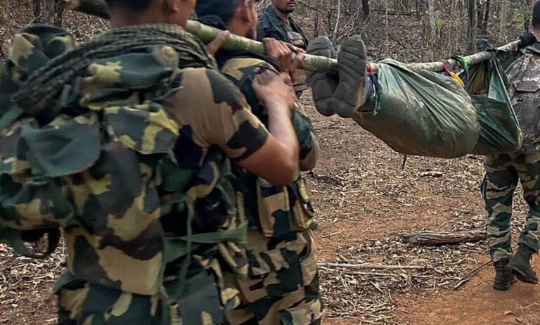 തലയ്ക്ക് 25 ലക്ഷം വിലയിട്ട മാവോയിസ്റ്റ് നേതാവ് ഏറ്റുമുട്ടലിൽ കൊല്ലപ്പെട്ടു
