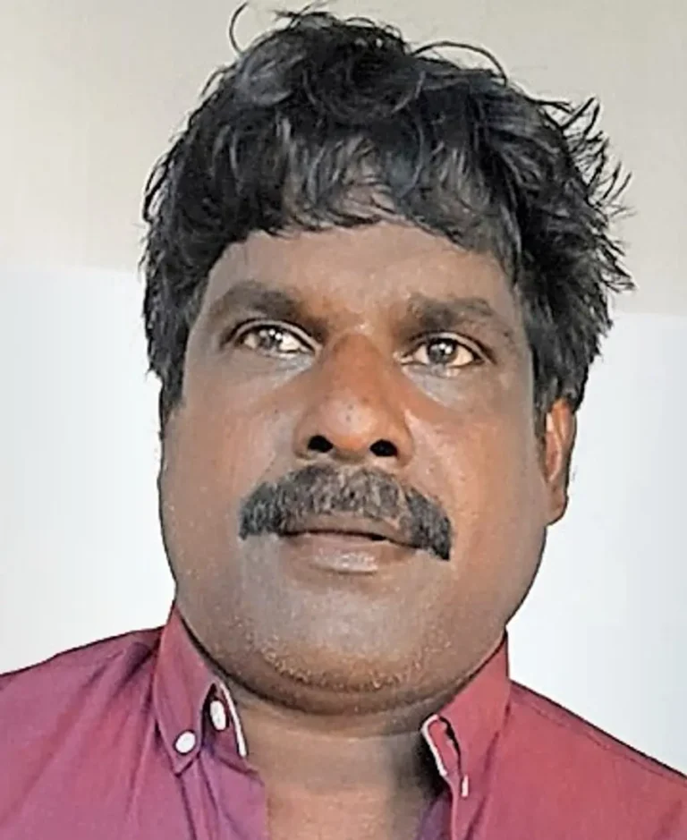 രാത്രി വീട്ടിലേക്ക് കയറി വന്നു; കുറച്ച് പണം വേണമെന്ന് മകൻ; പൈസ ഇല്ലെന്ന് പറഞ്ഞതിൽ വിരോധം; അമ്മയുടെ മുടിക്ക് കുത്തിപ്പിടിച്ച് ഇടിച്ചു; കത്തിയെടുത്ത് കൈയിൽ കുത്തി; ഗുരുതര പരിക്ക്