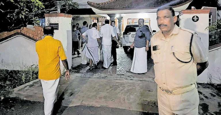 ആക്രമണം തന്നെ ലക്ഷ്യമിട്ടെന്ന്‌ ശോഭ സുരേന്ദ്രൻ; പൊട്ടിത്തെറിയിൽ അന്വേഷണം ആവശ്യപ്പെട്ട് ബിജെപി