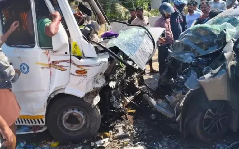 വടകരയിൽ കാറും ട്രാവലർ വാനും കൂട്ടിയിടിച്ച് നാലുപേർ മരിച്ചു