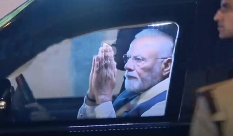 പ്രധാനമന്ത്രി മോദിക്ക് ഊഷ്മള സ്വീകരണം; വിഴിഞ്ഞം തുറമുഖം നാളെ നാടിന് സമർപ്പിക്കും; തിരുവനന്തപുരം നഗരത്തിൽ കനത്ത സുരക്ഷ