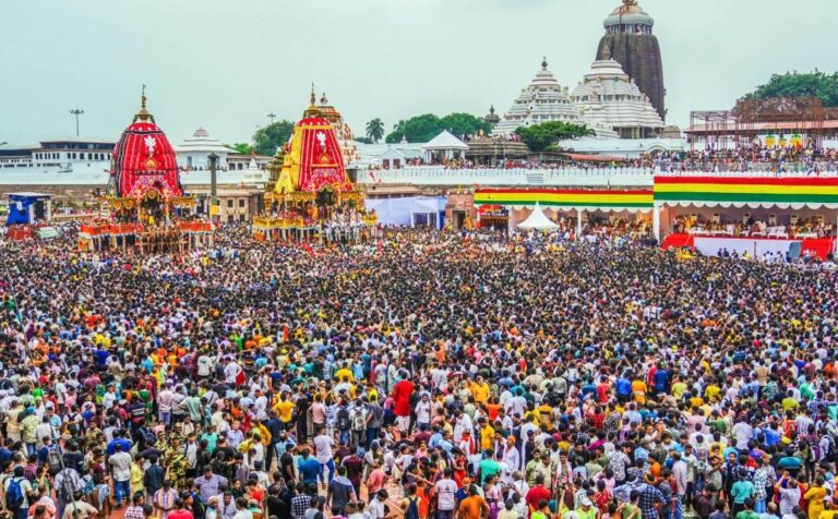 പുരി ജഗന്നാഥ ക്ഷേത്രത്തിലെ രഥയാത്രാ ഉത്സവത്തിനിടെ തിക്കുംതിരക്കും; 550-ഓളം പേര്‍ക്ക് പരിക്ക്