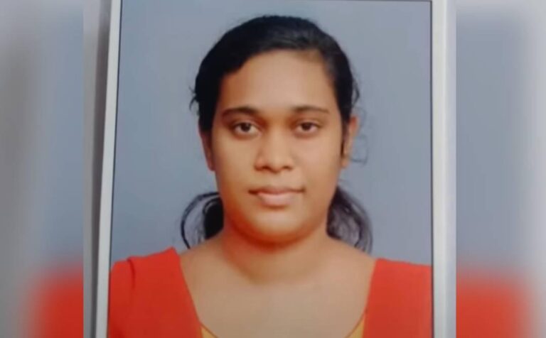 വീട്ടിലെ അലക്കുകല്ലിന് സമീപത്തുനിന്ന് പാമ്പ് കടിയേറ്റ് ചികിത്സയിലായിരുന്ന യുവതി മരിച്ചു