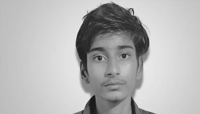 പ്രണയം നിരസിച്ചതിനുള്ള വൈരാഗ്യം; 26 കാരിയായ ഗസ്റ്റ് അധ്യാപികയെ തീകൊളുത്തി കൊലപ്പെടുത്താന്‍ ശ്രമിച്ച വിദ്യാര്‍ത്ഥി പിടിയില്‍