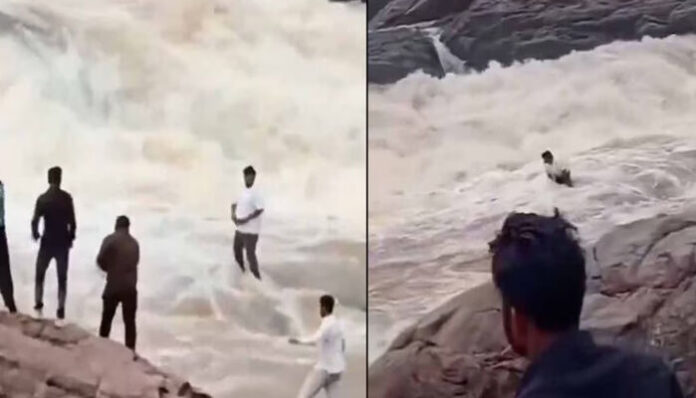 റീല്‍സ് ചിത്രീകരിക്കുന്നതിനിടെ ശക്തമായ ഒഴുക്കില്‍പ്പെട്ട് യൂട്യൂബര്‍ ഒഴുകിപ്പോയി; അപകടം ഡ്രോണ്‍ ക്യാമറ ഉപയോഗിച്ച് വെള്ളച്ചാട്ടത്തിന്റെ ദൃശ്യങ്ങള്‍ പകര്‍ത്തുന്നതിനിടെ