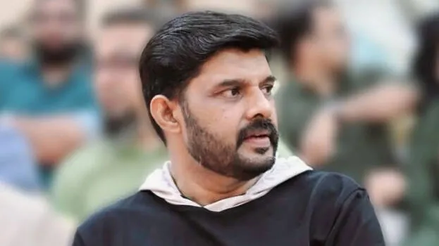 നടൻ കലാഭവൻ നവാസ് ഹോട്ടൽ മുറിയിൽ മരിച്ചനിലയിൽ