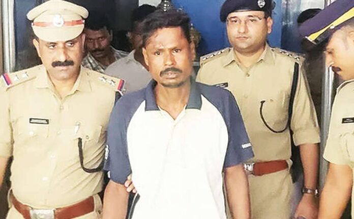 ലൈംഗികാതിക്രമത്തിനിടെ ശ്വാസംമുട്ടിച്ചു, ശരീരത്തിൽ 80-ലധികം പാടുകൾ, വാരിയെല്ല് തകർന്നു; ക്രൂരകൊലപാതകം