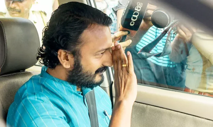 2681269-rahul-mamkootathil