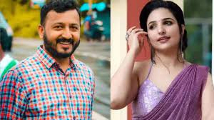 രാഹുല്‍ പീഡനത്തിനിരയാക്കിയ അതിജീവിതമാര്‍ ഇനിയുമുണ്ട്; വെളിപ്പെത്തിയ നടിയെ ചോദ്യംചെയ്യണമെന്ന് പരാതി