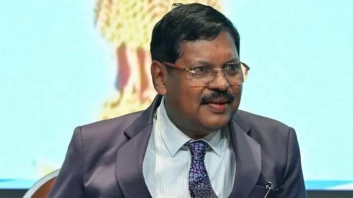 ആക്രമണത്തില് ഞെട്ടിപ്പോയി, അത് മറക്കാന് ശ്രമിക്കുന്ന അധ്യായം; സുപ്രീംകോടതിയിലെ ഷൂ ഏറിനെ കുറിച്ച് ആദ്യമായി പ്രതികരിച്ച് ചീഫ് ജസ്റ്റിസ് ആക്രമണത്തില് ഞെട്ടിപ്പോയി, അത് മറക്കാന് ശ്രമിക്കുന്ന അധ്യായം; സുപ്രീംകോടതിയിലെ ഷൂ ഏറിനെ കുറിച്ച് ആദ്യമായി പ്രതികരിച്ച് ചീഫ് ജസ്റ്റിസ്