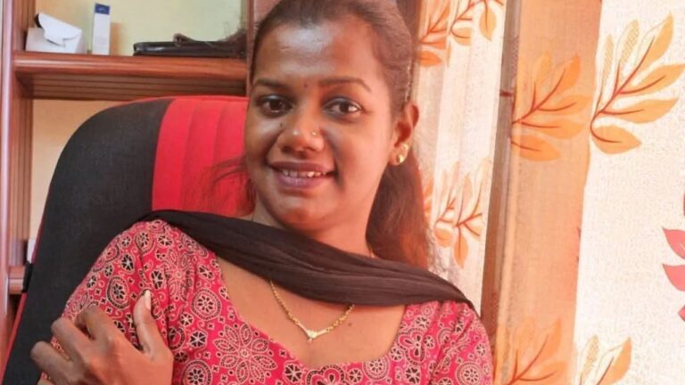 ഡിവൈഎഫ്ഐ നേതാവായ അഭിഭാഷക വക്കീൽ ഓഫീസിൽ തൂങ്ങി മരിച്ച നിലയിൽ