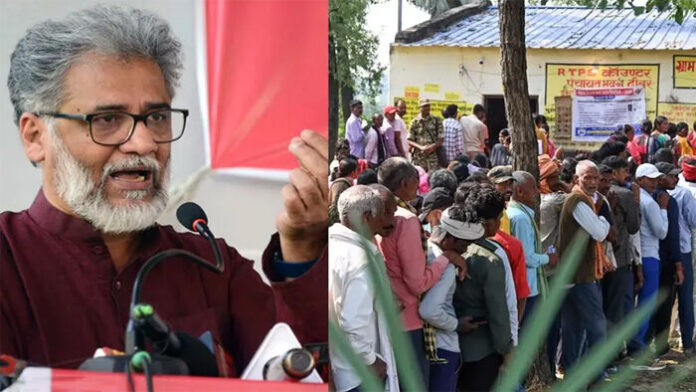 എസ്ഐആറിന് ശേഷം 7.42 കോടി വോട്ടര്മാര് എന്നതായിരുന്നു കണക്ക്; എന്നാല് 7.45 കോടി വോട്ട് പോള് ചെയ്തതായാണ് പുറത്തുവന്ന വിവരം; അധികം പോള് ചെയ്ത മൂന്ന് ലക്ഷം വോട്ട് എവിടെ നിന്ന്? തെരഞ്ഞെടുപ്പ് കമ്മീഷനെതിരെ ആരോപണവുമായി സിപിഐ എംഎല് എസ്ഐആറിന് ശേഷം 7.42 കോടി വോട്ടര്മാര് എന്നതായിരുന്നു കണക്ക്; എന്നാല് 7.45 കോടി വോട്ട് പോള് ചെയ്തതായാണ് പുറത്തുവന്ന വിവരം; അധികം പോള് ചെയ്ത മൂന്ന് ലക്ഷം വോട്ട് എവിടെ നിന്ന്? തെരഞ്ഞെടുപ്പ് കമ്മീഷനെതിരെ ആരോപണവുമായി സിപിഐ എംഎല്