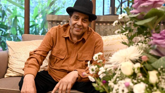 ബോളിവുഡ് ഇതിഹാസ നടൻ ധർമേന്ദ്ര അന്തരിച്ചു