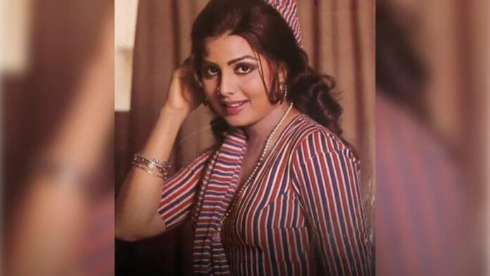 നടിയും ഗായികയുമായ സുലക്ഷണ പണ്ഡിറ്റ് അന്തരിച്ചു