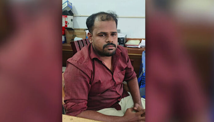 എല്‍കെജി വിദ്യാര്‍ത്ഥിനിയെ ലൈംഗികമായി ഉപദ്രവിച്ചു; മലപ്പുറത്ത് സ്‌കൂള്‍ ബസ് ക്ലീനര്‍ പിടിയില്‍
