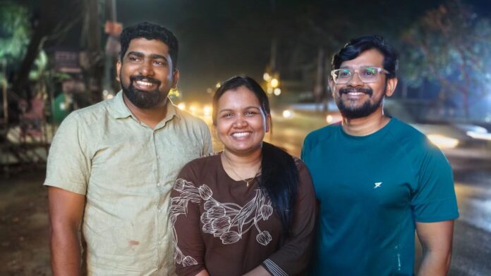 കിട്ടിയത് ബ്ലേഡും സ്‌ട്രോയും; അപകടത്തിൽപ്പെട്ട യുവാവിന് റോഡിൽ ശസ്ത്രക്രിയ, രക്ഷകരായി ഡോക്ടർമാർ