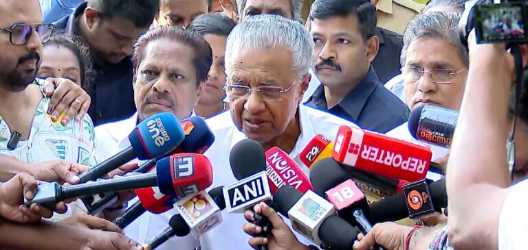 ‘പുന്നപ്രയുടെ മണ്ണ് വഞ്ചകരെ പ്രോത്സാഹിപ്പിക്കില്ല’; ജി സുധാകരന്റെ പേര് പറയാതെ മുഖ്യമന്ത്രി