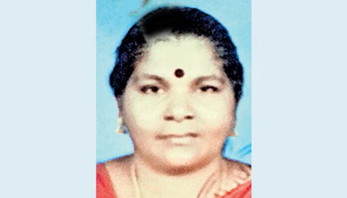 എലിക്കു വിഷംവയ്ക്കുന്നതിനിടെ അബദ്ധത്തില്‍ തെറിച്ച് ഗ്ലാസില്‍ വീണു; ഇതേ ഗ്ലാസില്‍ വെള്ളം കുടിച്ച വീട്ടമ്മയ്ക്ക് ദാരുണാന്ത്യം