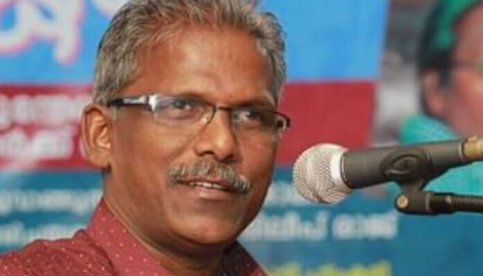 മതമല്ല..വിശപ്പാണ് പ്രധാനമെങ്കിൽ കുറച്ച്..കപ്പ പുഴുങ്ങിക്കൊടുത്താൽ പ്രശ്നമെല്ലാം തീരുമല്ലോ..; ഇവരെന്താണ് പറയുന്നതെന്ന് മനസ്സിലാകുന്നില്ല; പ്രസംഗത്തിൽ തുറന്നടിച്ച് സണ്ണി എം കപിക്കാട്