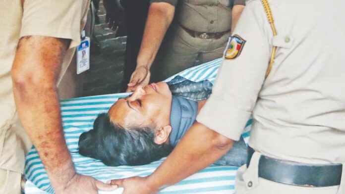 മന്ത്രി വീണാ ജോർജ് ആശുപത്രി വിട്ടു, തിരുവനന്തപുരം മെഡിക്കൽ കോളേജിൽ പ്രവേശിപ്പിക്കും