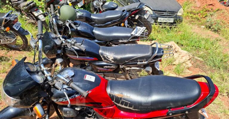 ഫറോക്കിൽ ബൈക്ക് മോഷണ പരമ്പര: രണ്ട് സ്കൂൾ വിദ്യാർത്ഥികൾ പിടിയിൽ