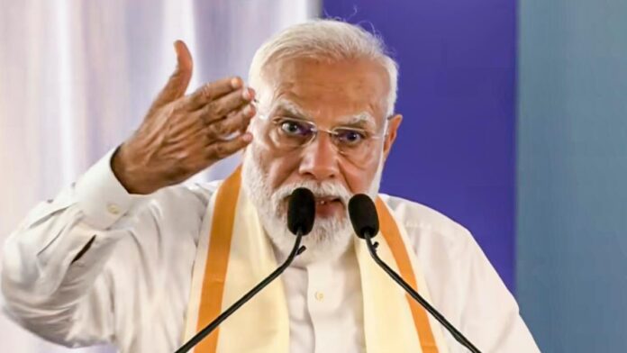 എൻഡിഎയ്ക്ക് അവസരം തരൂ, ഹർത്താൽ മാഫിയയെ തുടച്ചുനീക്കും, രാഹുൽ ഗാന്ധി കൂപമണ്ഡൂകം, - നരേന്ദ്രമോദി