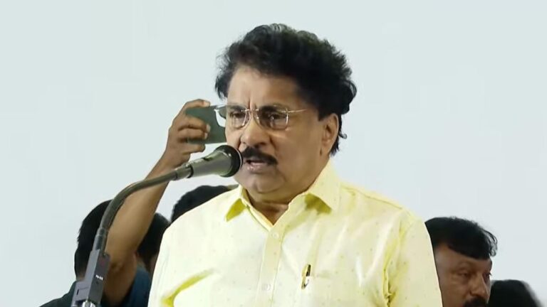 കള്ള് കുടിച്ചിരിക്കുമ്പോൾ സെക്രട്ടറിയെ തീരുമാനിക്കുന്ന സ്ഥിതിയിലേക്ക് CPM എത്തി; തുറന്നടിച്ച് PK ശശി