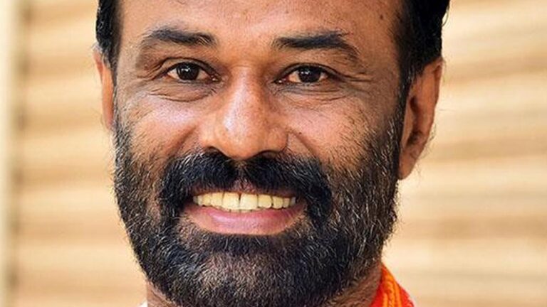കോൺഗ്രസ് രണ്ടാം പട്ടിക പുറത്ത്; ശബരീനാഥനും ശിവകുമാറും പട്ടികയിൽ, കണ്ണൂരിൽ ടി.ഒ. മോഹനൻ