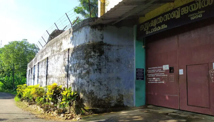 സബ് ജയിലില്‍ രണ്ടുപ്രതികള്‍ തമ്മില്‍ സംഘര്‍ഷം; ഇടപെട്ട അസി.പ്രിസണ്‍ ഓഫീസര്‍ക്ക് പരിക്ക്