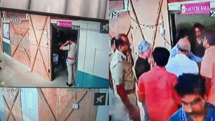 കോഴിക്കോട്ട് സ്ട്രോങ് റൂം തുറന്നെന്ന് ആരോപണം; പോളിങ് രേഖകൾ സൂക്ഷിച്ച മുറിയാണ് തുറന്നതെന്ന് വിശദീകരണം