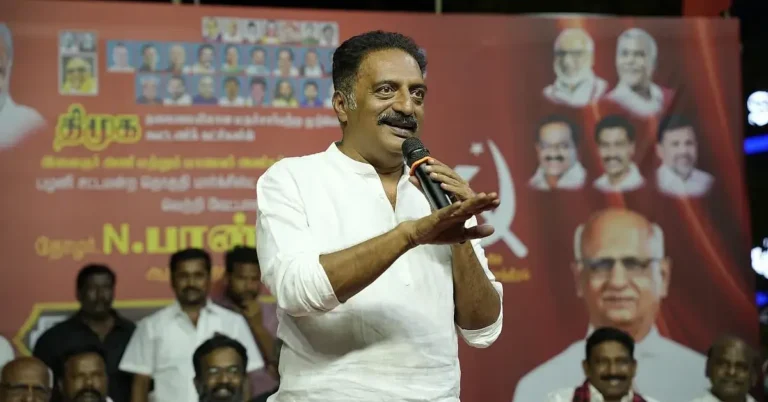 എനിക്കൊരു നടനെ ഇഷ്ടമാണെങ്കിൽ ഞാൻ തൊണ്ടപൊട്ടുംവരെ വിസിലടിക്കും,രാജ്യം അയാൾക്കെഴുതിക്കൊടുക്കാൻ കഴിയില്ല; ‘സിനിമ മോഡൽ’ രാഷ്ട്രീയം വേണ്ട; വിജയ്‌ക്കെതിരെ ആഞ്ഞടിച്ച് പ്രകാശ് രാജ്
