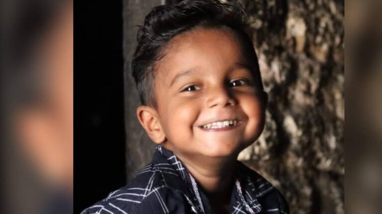 ഉറക്കത്തിൽ പാമ്പുകടിയേറ്റ് 8 വയസ്സുകാരൻ മരിച്ചു, വീട്ടിൽനിന്ന് മൂർഖനെ പിടികൂടി; സംഭവം ചിറയിൻകീഴിൽ