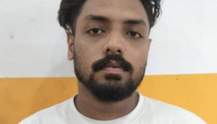 സ്വർണം നൽകിയില്ലെങ്കിൽ പ്രണയ ബന്ധത്തിൽ നിന്ന് പിന്മാറുമെന്ന് ഭീഷണി; യുവതിയിൽ നിന്ന് കൈക്കലാക്കിയത് ആറ് പവനോളം സ്വർണം; പ്രതി അറസ്റ്റിൽ സ്വർണം നൽകിയില്ലെങ്കിൽ പ്രണയ ബന്ധത്തിൽ നിന്ന് പിന്മാറുമെന്ന് ഭീഷണി; യുവതിയിൽ നിന്ന് കൈക്കലാക്കിയത് ആറ് പവനോളം സ്വർണം; പ്രതി അറസ്റ്റിൽ