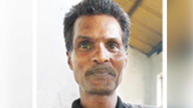 പേവിഷബാധയുടെ ലക്ഷണങ്ങൾ; ആംബുലൻസിൽനിന്ന് ഇറങ്ങിയോടിയ ആൾ വെള്ളക്കെട്ടിൽ മരിച്ചനിലയിൽ