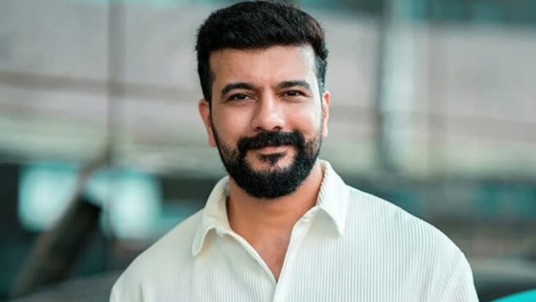ഇനി പാലക്കാടിനായി മാത്രം; കലാജീവിതത്തോട് വിടപറഞ്ഞ് രമേഷ് പിഷാരടി എം.എൽ.എ