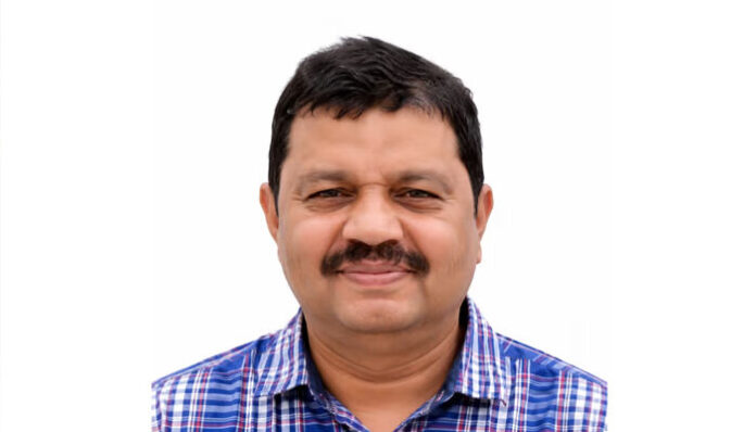 കുസാറ്റ് ജോയിന്റ് രജിസ്ട്രാര്‍ ഷോക്കേറ്റ് മരിച്ചു; ഷോക്കേറ്റത് വീട്ടു പറമ്പില്‍ കൃഷിയാവശ്യങ്ങള്‍ക്കായി ഉപയോഗിച്ചിരുന്ന മോട്ടോറില്‍ നിന്ന്